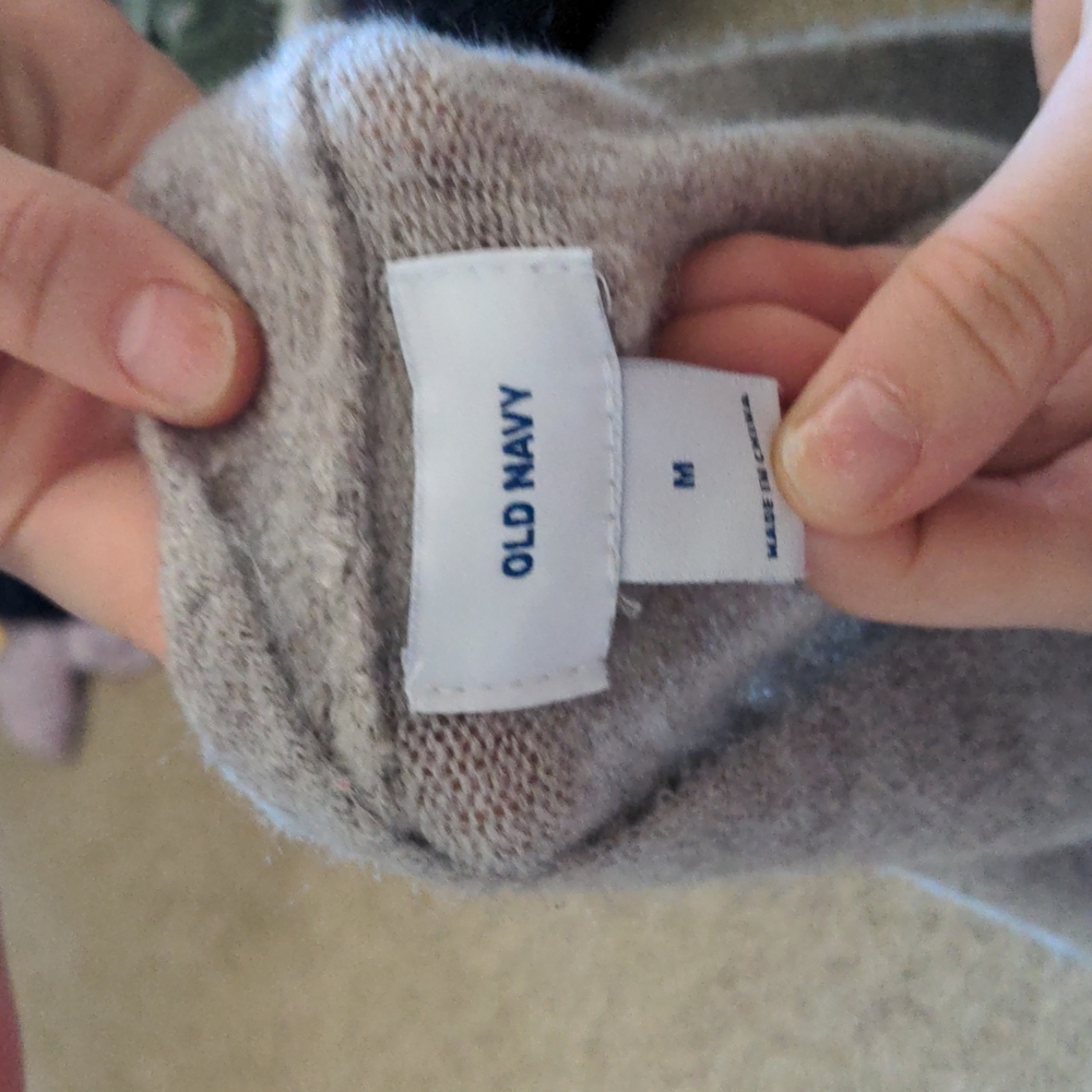 Sweater - Picture 2 of 2